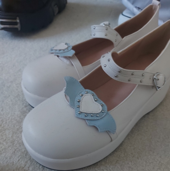 White/Blue Mary Jane Platforms - Picture 2 of 3